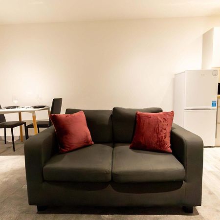 Stunning 2 Bedroom Apartment In Wallasey Kültér fotó